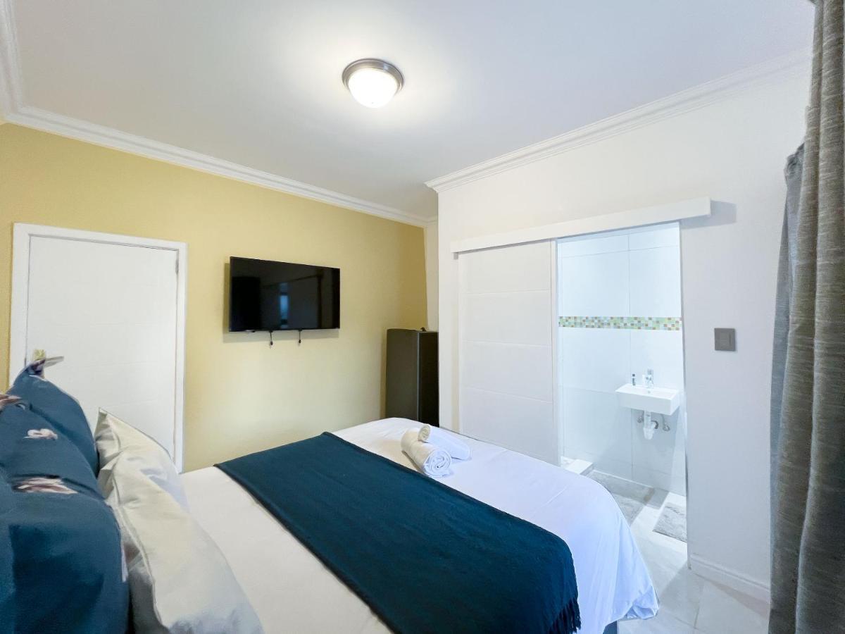 Boston House Bed and Breakfast Kaapstad Buitenkant foto
